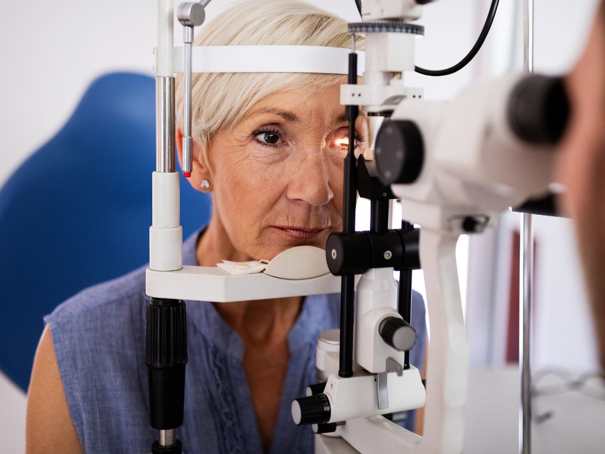post cataract surgery check up